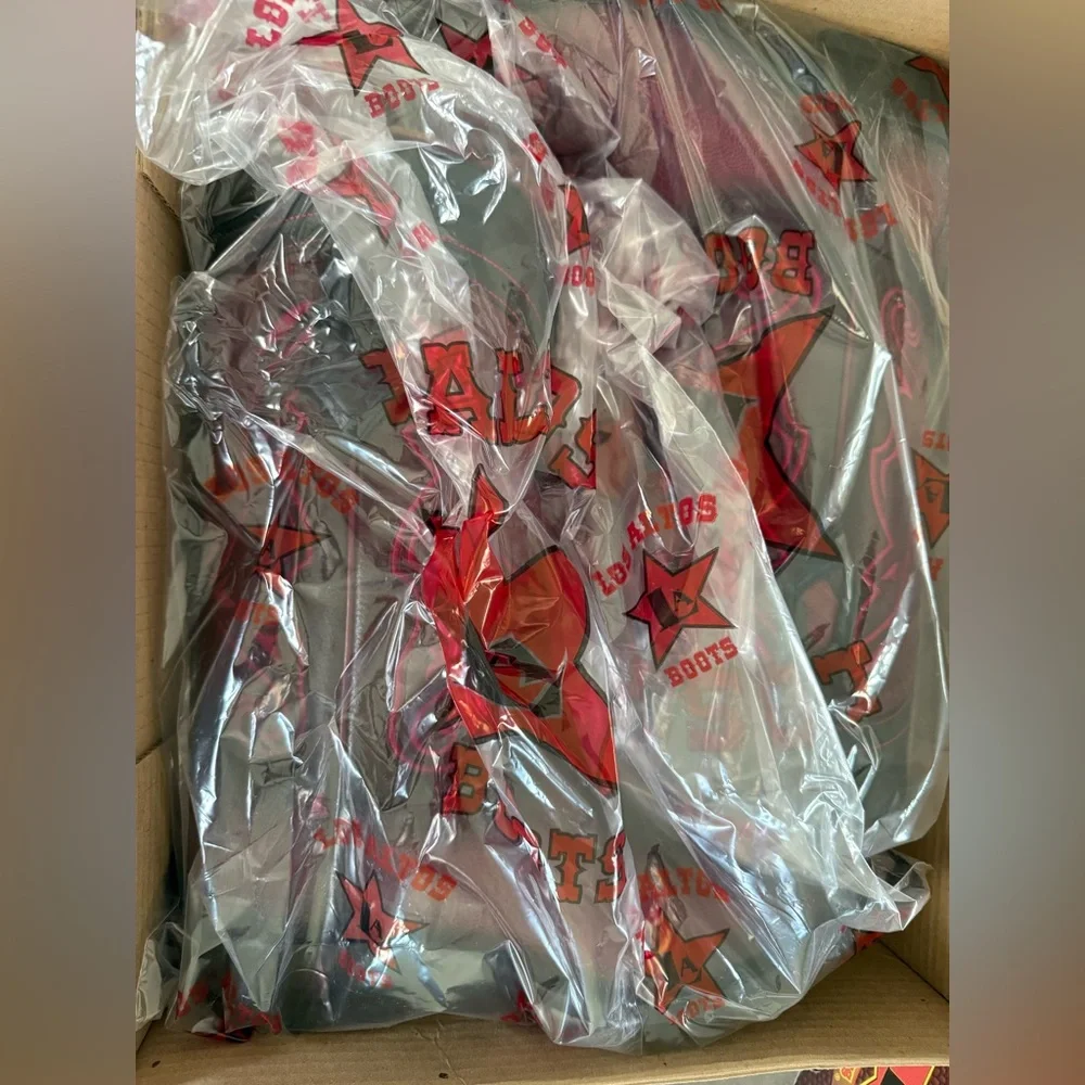 NWT/NIB Men's Leather Cowboy Boots size 9.5 wide. - Picture 11 of 13